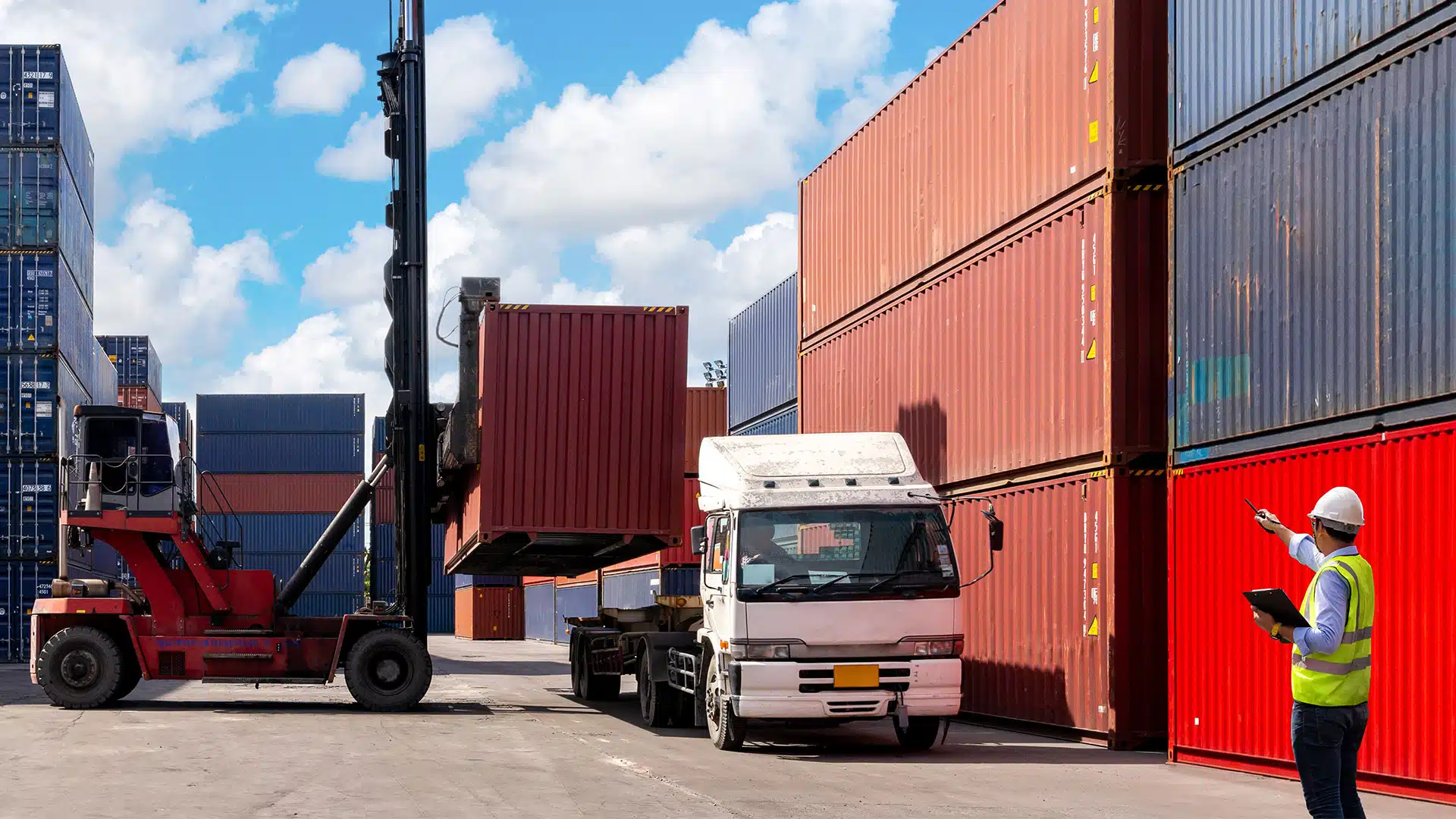 Why Back-Office Management Is the Secret Weapon for Small Fleets